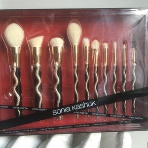 Sonia kashuk Makeup Brushes *Never used*